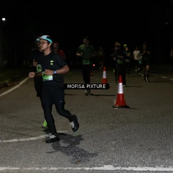 Runner Photo 5700904