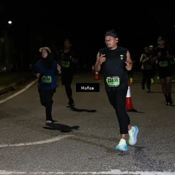 Runner Photo 5700913