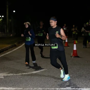 Runner Photo 5700919