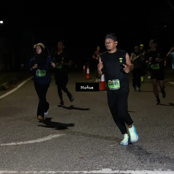 Runner Photo 5700937
