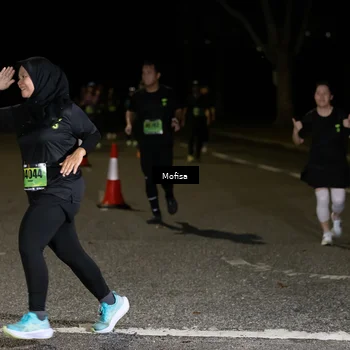 Runner Photo 5700946
