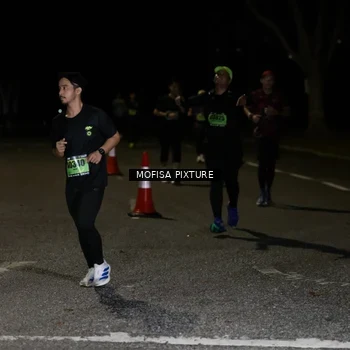 Runner Photo 5700972