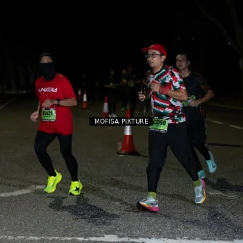 Runner Photo 5701011