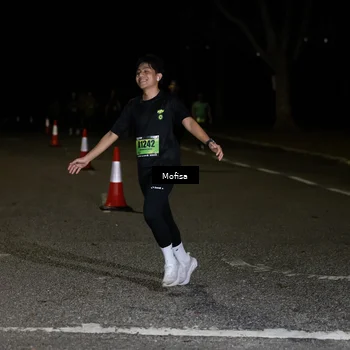 Runner Photo 5701200