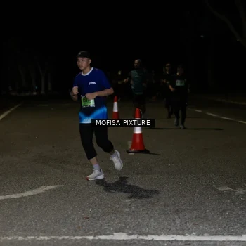 Runner Photo 5701276