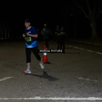 Runner Photo 5701280