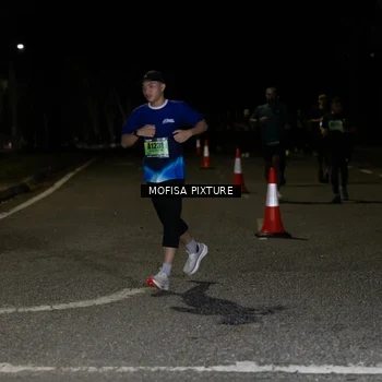 Runner Photo 5701285