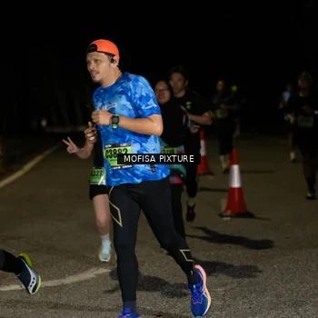 Runner Photo 5701565