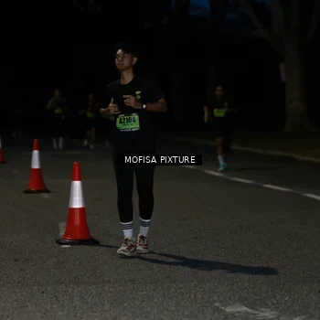 Runner Photo 5702395