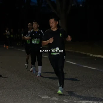 Runner Photo 5702396