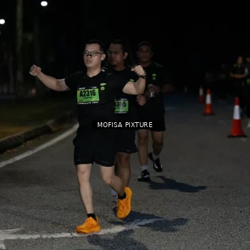 Runner Photo 5702460