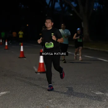 Runner Photo 5702555