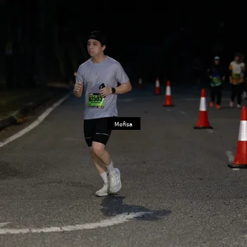 Runner Photo 5702611