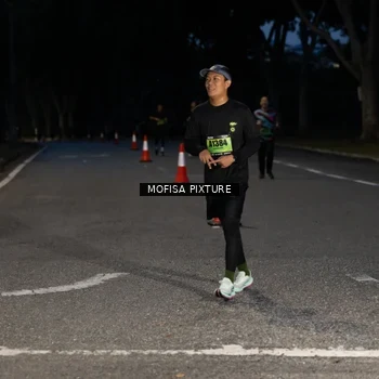 Runner Photo 5702648