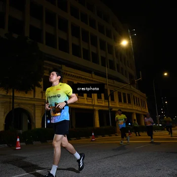 Runner Photo 5704599
