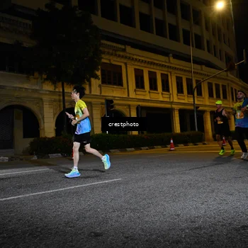 Runner Photo 5704600