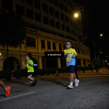 Runner Photo 5704616