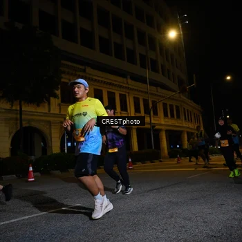 Runner Photo 5704625