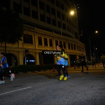 Runner Photo 5704665