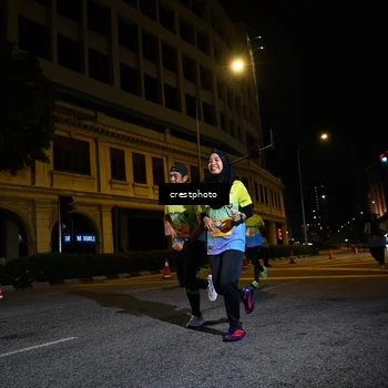 Runner Photo 5704670