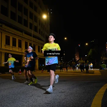 Runner Photo 5704674