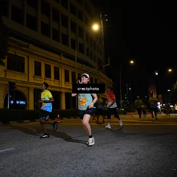 Runner Photo 5704730
