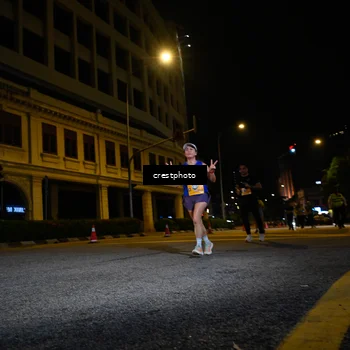 Runner Photo 5704765