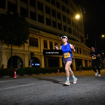 Runner Photo 5704773