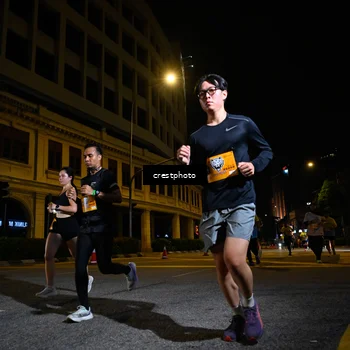 Runner Photo 5704800