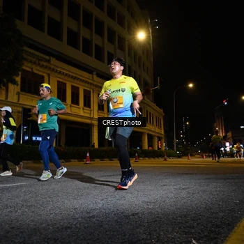 Runner Photo 5704813
