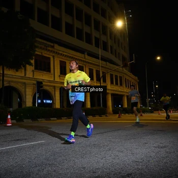 Runner Photo 5704942