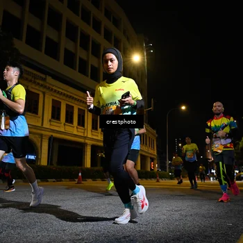 Runner Photo 5704950