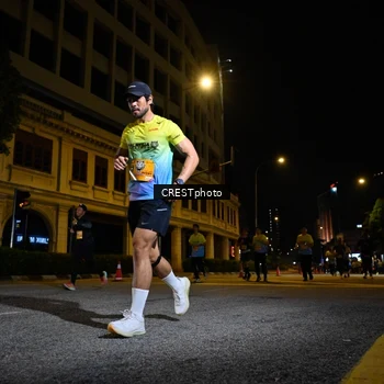 Runner Photo 5705165