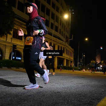 Runner Photo 5705374