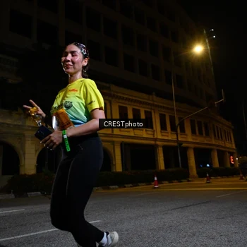 Runner Photo 5706003