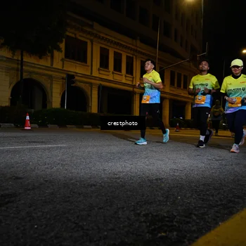 Runner Photo 5706254