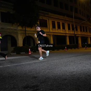 Runner Photo 5706335