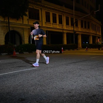 Runner Photo 5707003