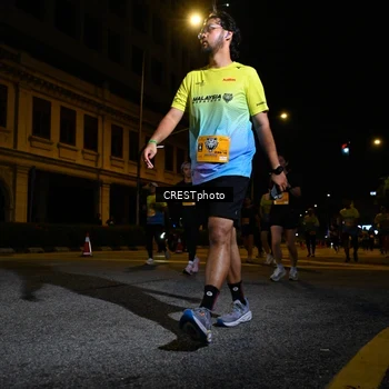 Runner Photo 5707106