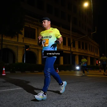 Runner Photo 5707556