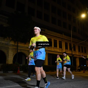 Runner Photo 5708012