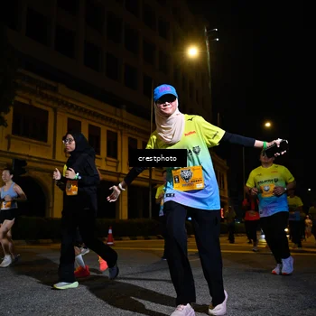 Runner Photo 5708024