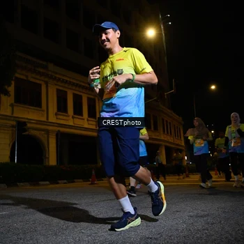 Runner Photo 5708105