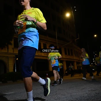 Runner Photo 5708123