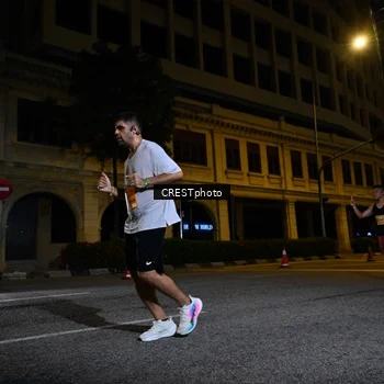 Runner Photo 5709110
