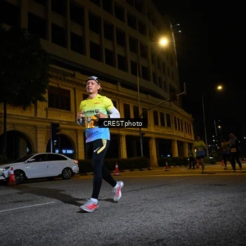 Runner Photo 5709346