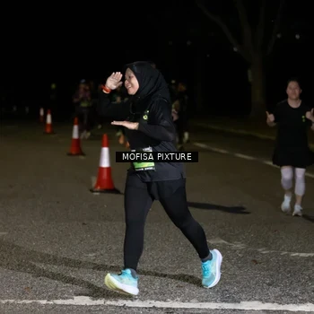 Runner Photo 5715668