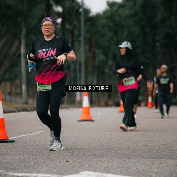 Runner Photo 5718945