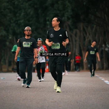 Runner Photo 5718950