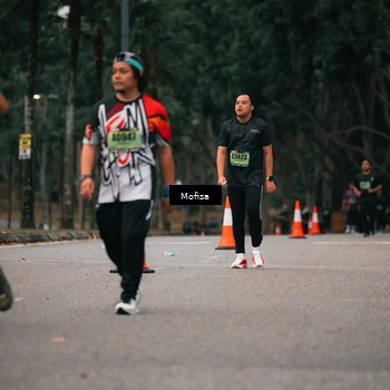 Runner Photo 5718995